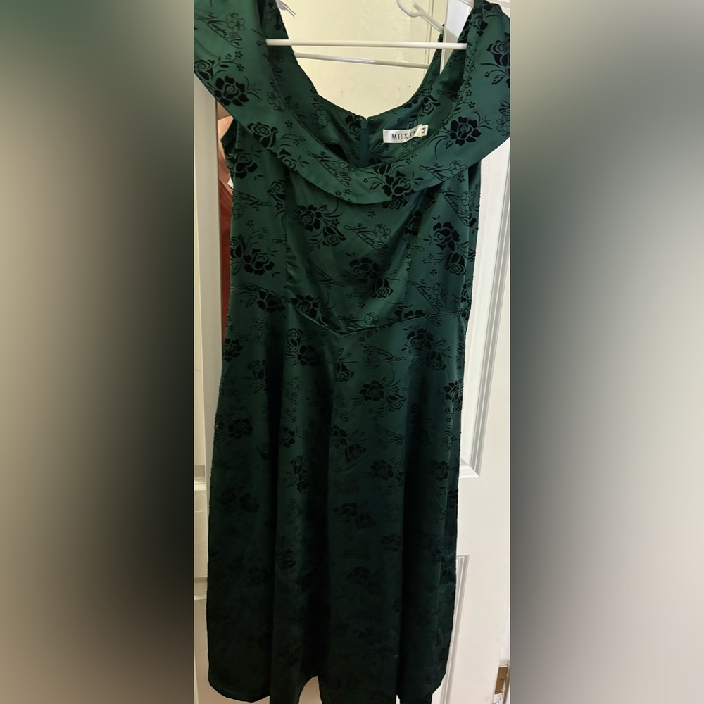 Green Floral Midi Dress